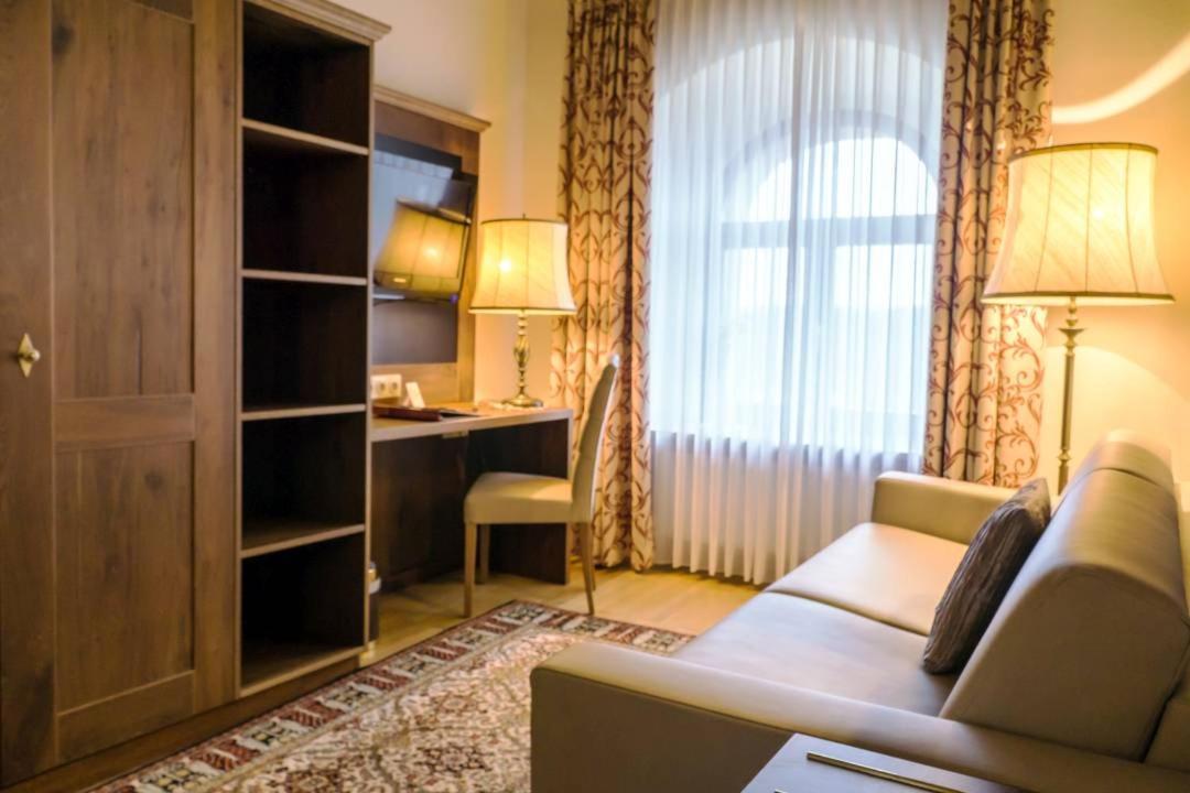 Burg Colmberg Hotel Ngoại thất bức ảnh